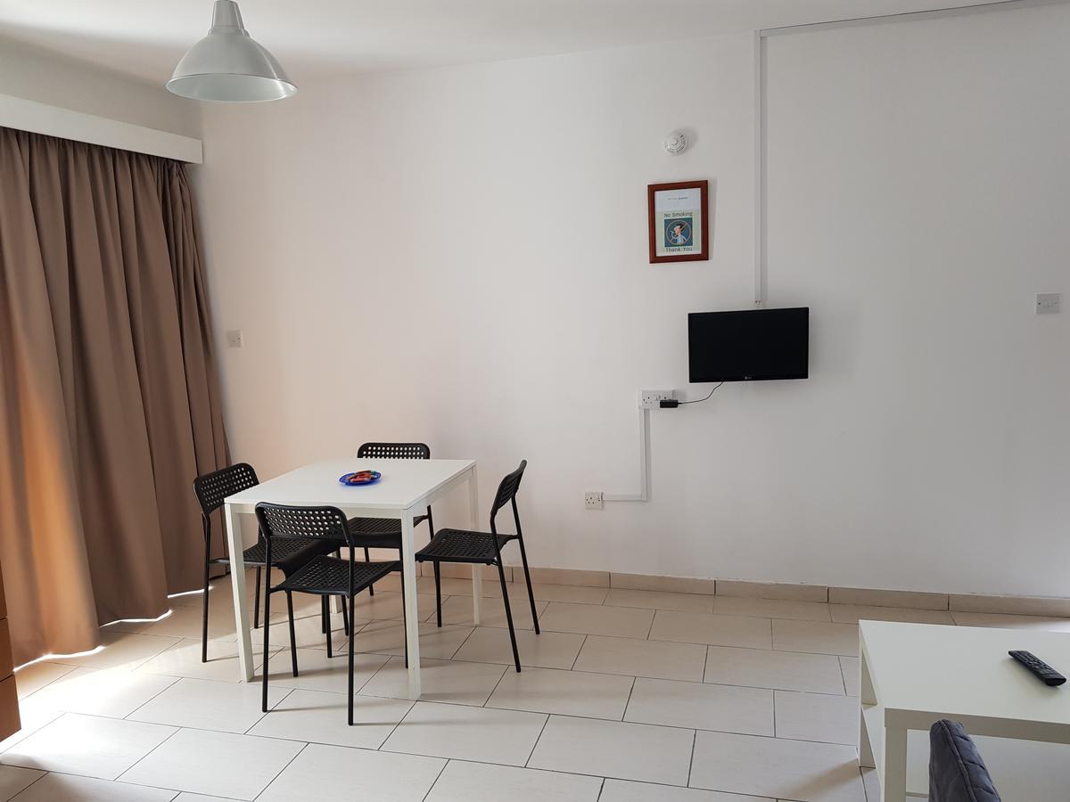 Apartmán Valentinos Court Paphos Exteriér fotografie